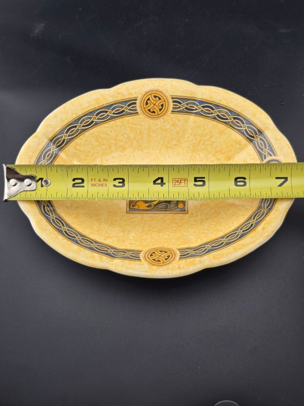 Royal Tara Irish Treasures Oval Bowl Celtic Knot 7x 5.25" Yellow & Blue Ireland - Picture 8 of 9